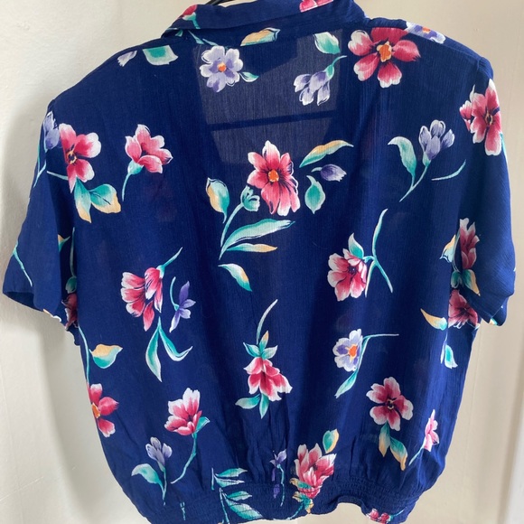 Vintage 80s Hawaiian style blouse - Picture 2 of 5